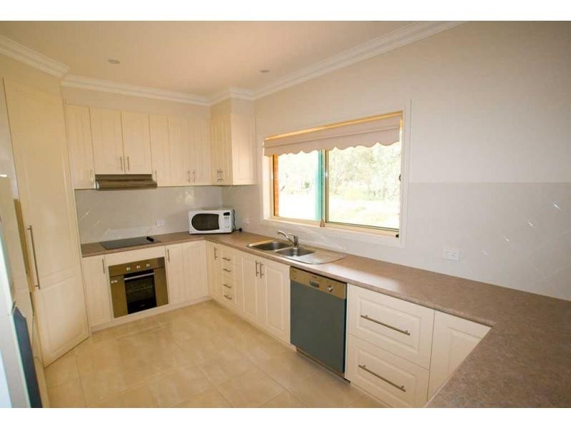 Laanecoorie VIC 3463