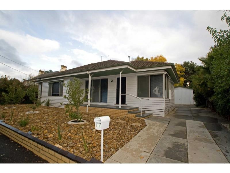 113` Gladstone Street, Quarry Hill VIC 3550