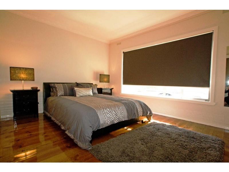 113` Gladstone Street, Quarry Hill VIC 3550