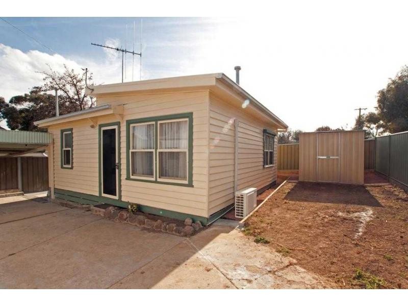 17 Rae Street, Ironbark VIC 3550