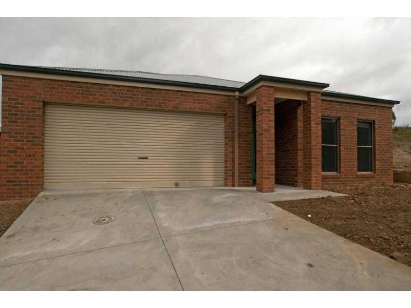 27 Elwood Street, Golden Square VIC 3555