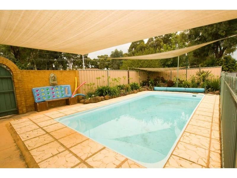 Golden Square VIC 3555