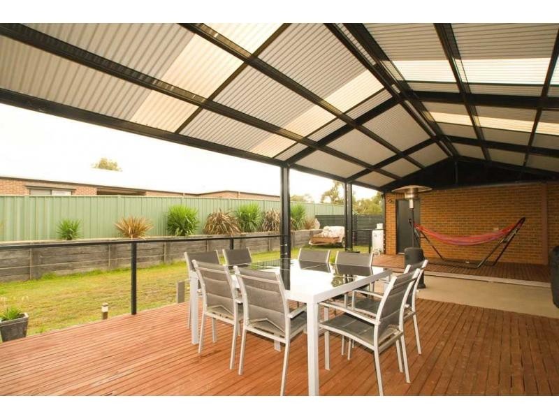 5 Marita Drive, Maiden Gully VIC 3551