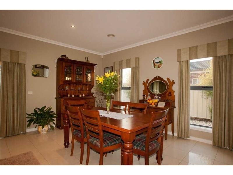 Epsom VIC 3551