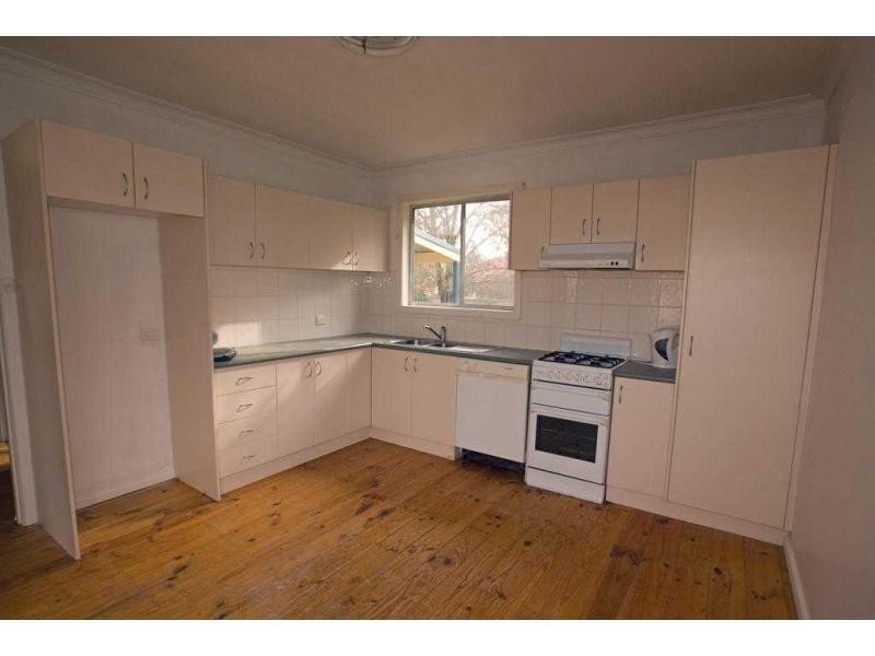1 Ford Street, Kangaroo Flat VIC 3555
