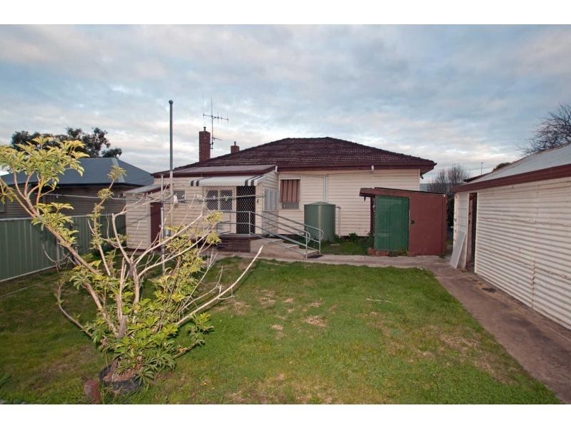 5 Hollow Street, Golden Square VIC 3555