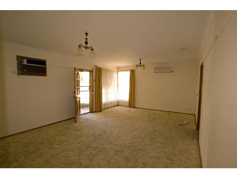 Unit 1/82 High Street, Kangaroo Flat VIC 3555
