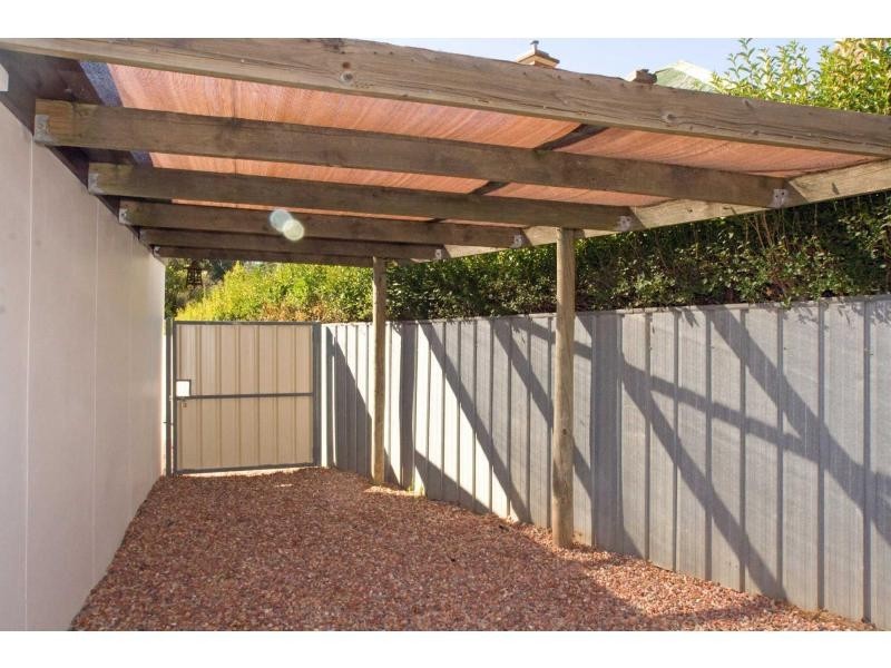 Unit 1/82 High Street, Kangaroo Flat VIC 3555