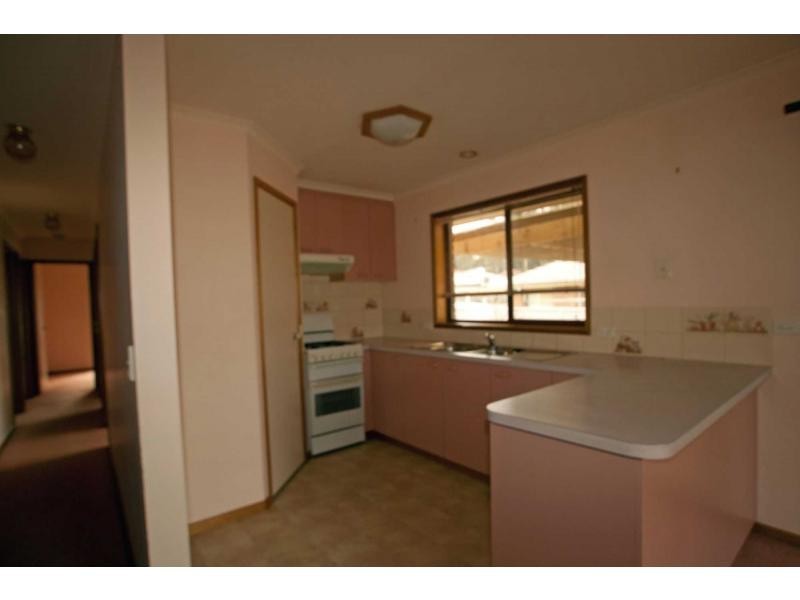 7 Norma Street, Golden Square VIC 3555