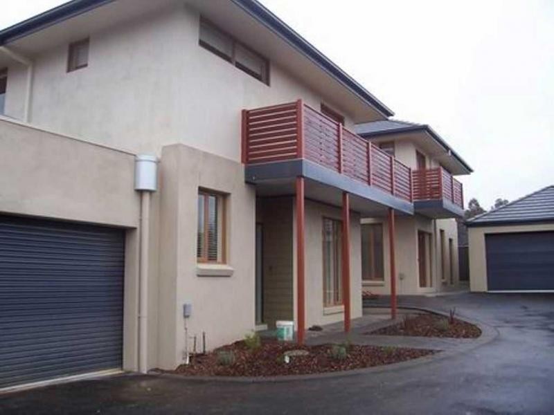 Villa 2/105 Sternberg Street, Bendigo VIC 3550