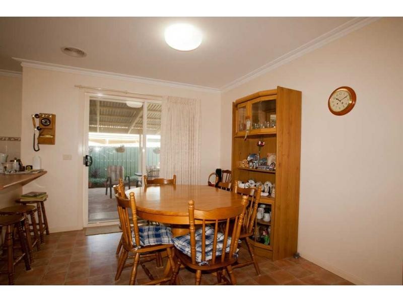 1 Park Terrace, Kangaroo Flat VIC 3555
