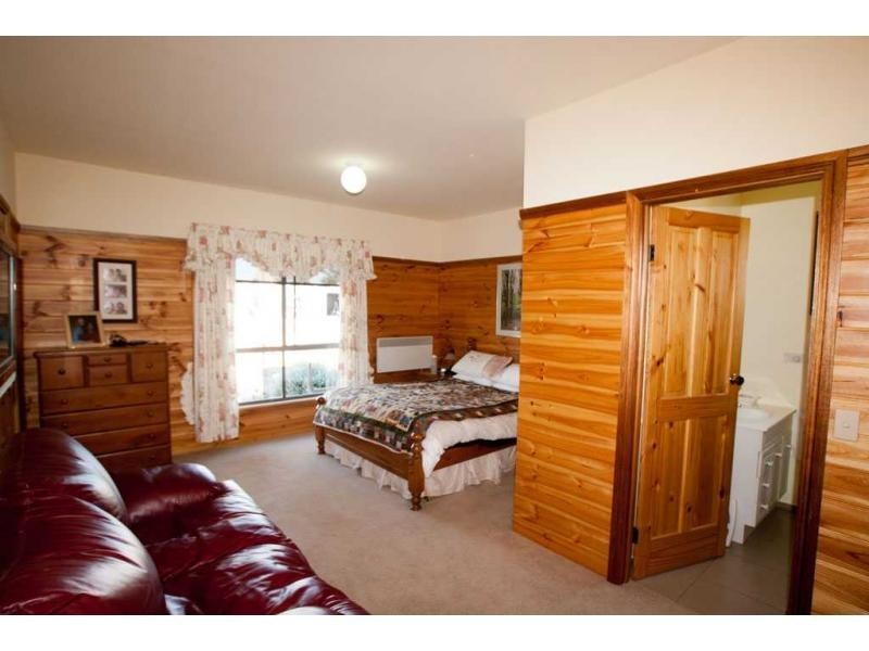 1067 Bendigo-Maryborough Road, Lockwood VIC 3551