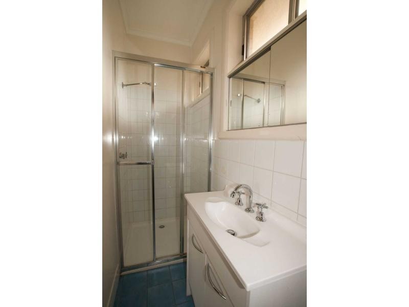 Flora Hill VIC 3550