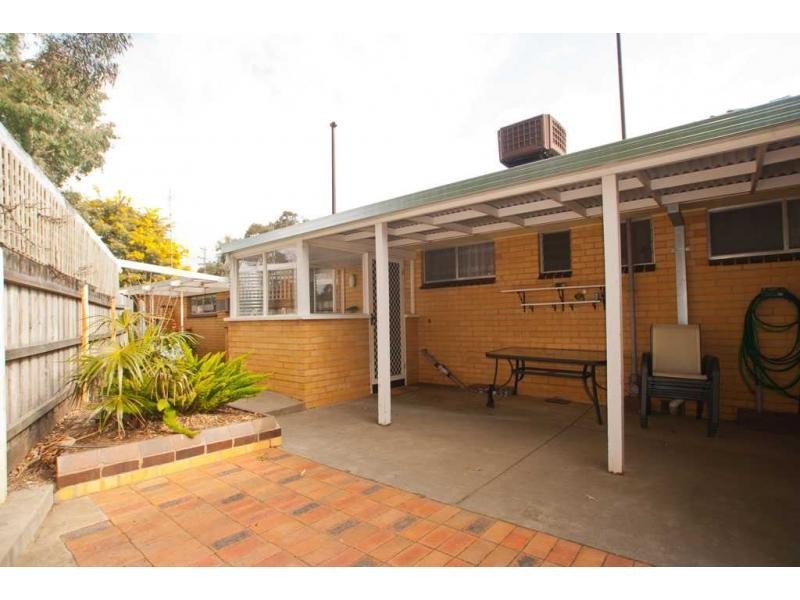Flora Hill VIC 3550