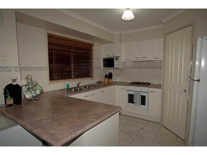 31 Pattison Drive, Kangaroo Flat VIC 3555