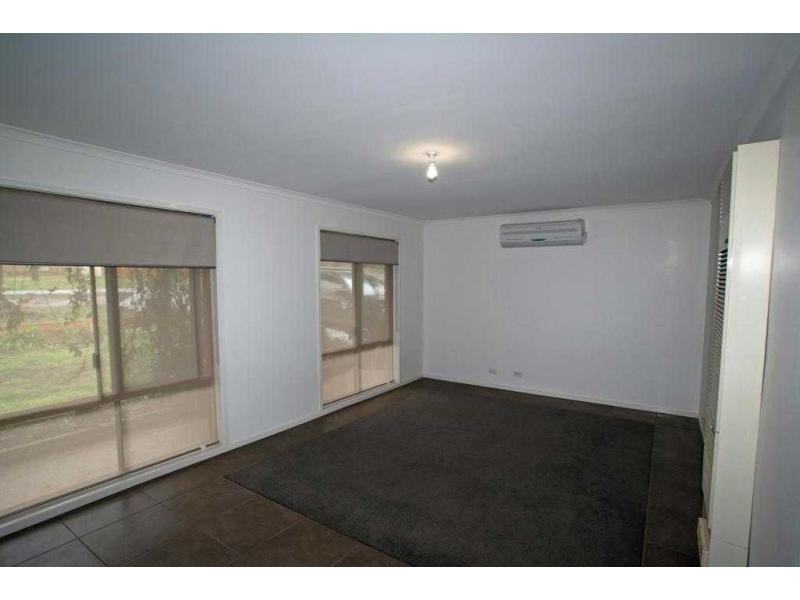 22 John Street, Kangaroo Flat VIC 3555