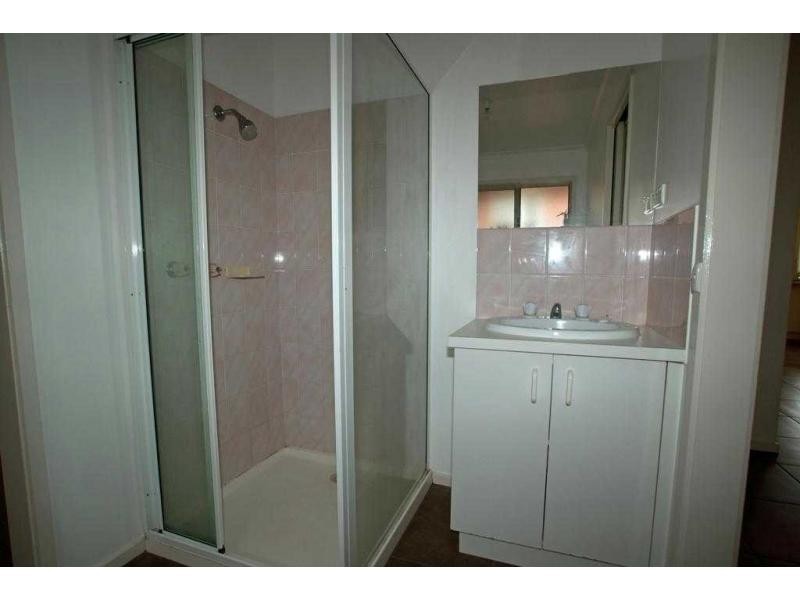 22 John Street, Kangaroo Flat VIC 3555