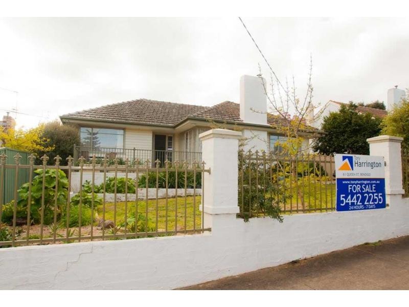 21 Clarence Avenue, Kennington VIC 3550