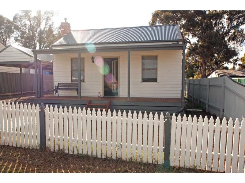 2 Darcy Street, Eaglehawk VIC 3556