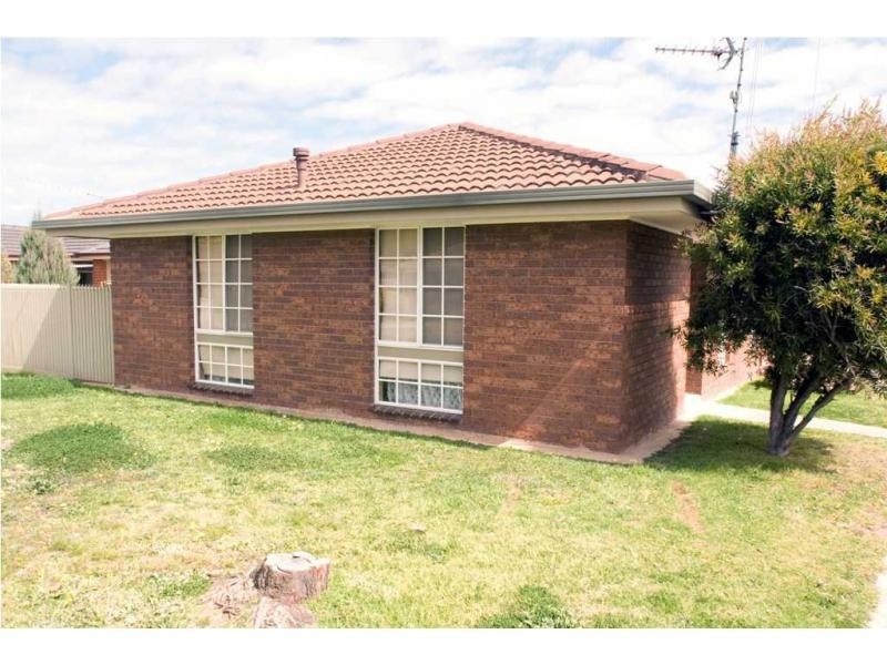 Unit 1/39 Jeffrey Avenue, Flora Hill VIC 3550