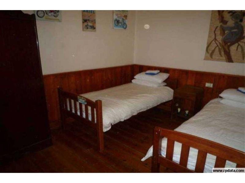 27 Eaglehawk Road, Bendigo VIC 3550