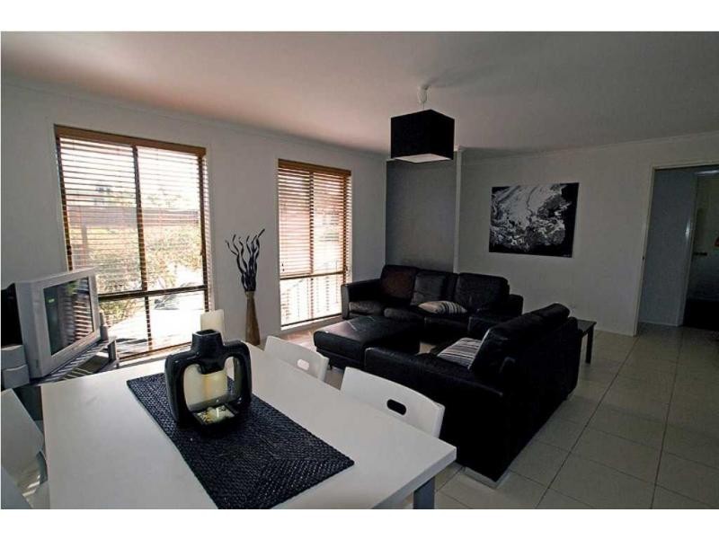 Unit 1/13 Allison Street, Kennington VIC 3550