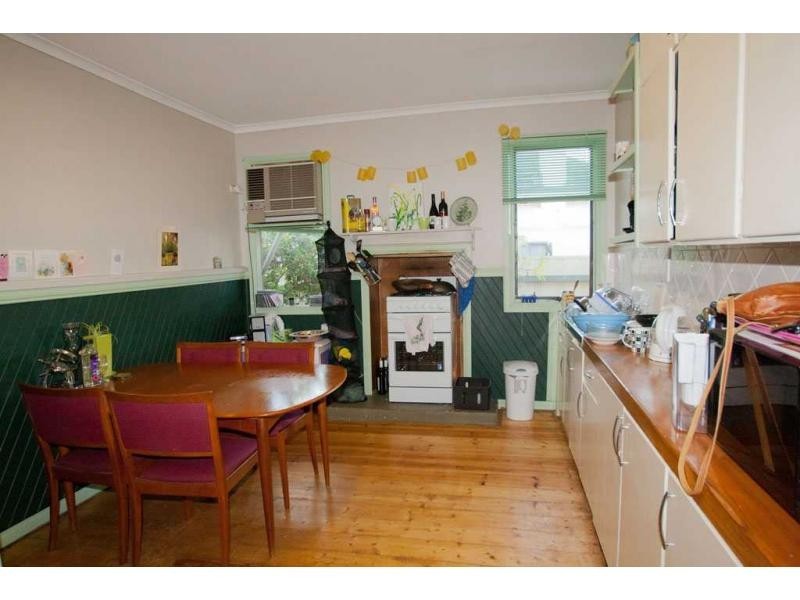 Flora Hill VIC 3550