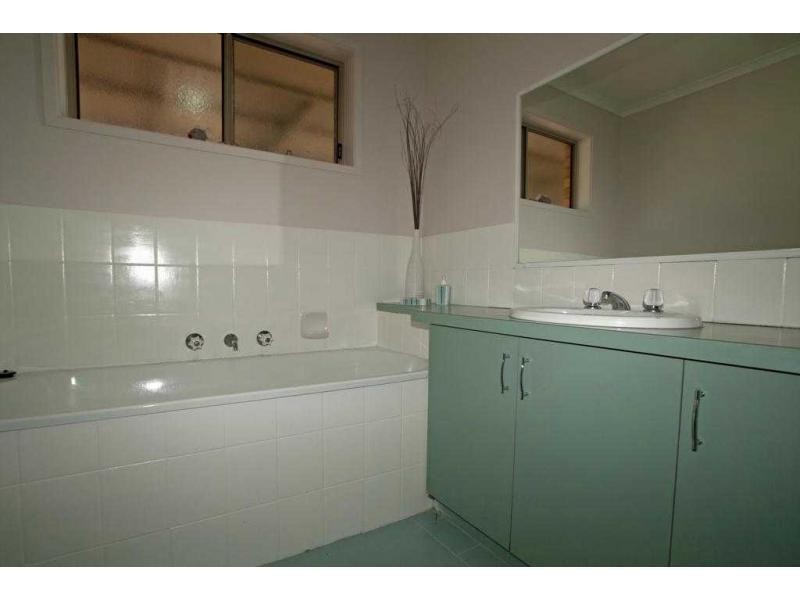 Epsom VIC 3551