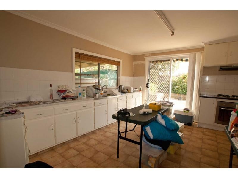 7 Michael Street, Kennington VIC 3550