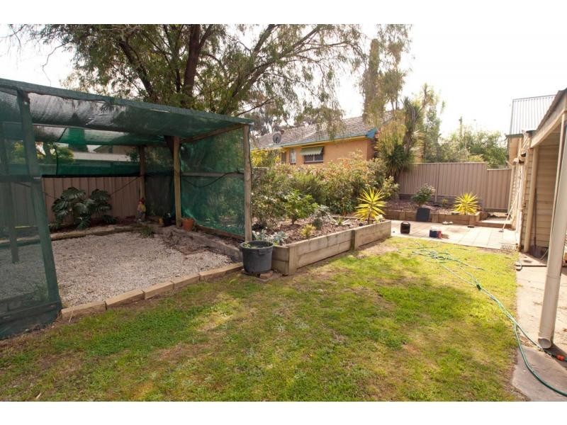 7 Michael Street, Kennington VIC 3550