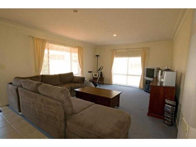 3 Gold Hill Court, Kangaroo Flat VIC 3555
