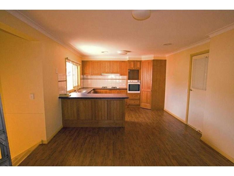 1 Kate Close, Kennington VIC 3550