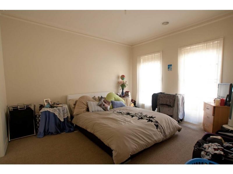 Villa 2/7 Bottlebrush Court, Strathdale VIC 3550