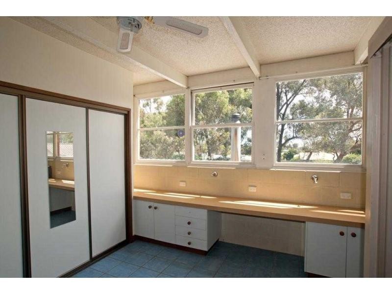 5 Hillview Street, Flora Hill VIC 3550