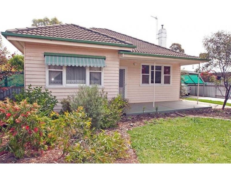 21 Pleasant Vale Crescent, Flora Hill VIC 3550