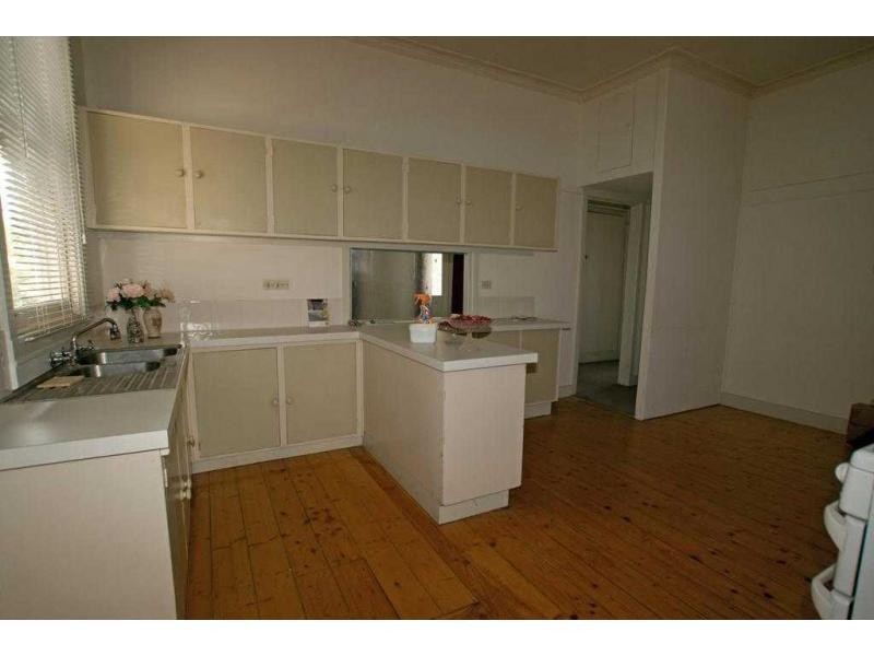 21 Pleasant Vale Crescent, Flora Hill VIC 3550