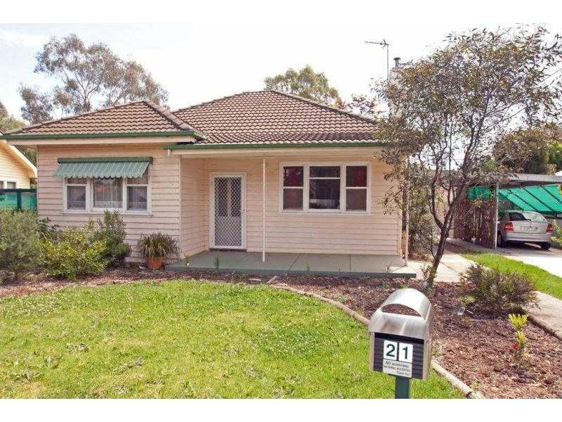 .21. Pleasant Vale Crescent, Flora Hill VIC 3550
