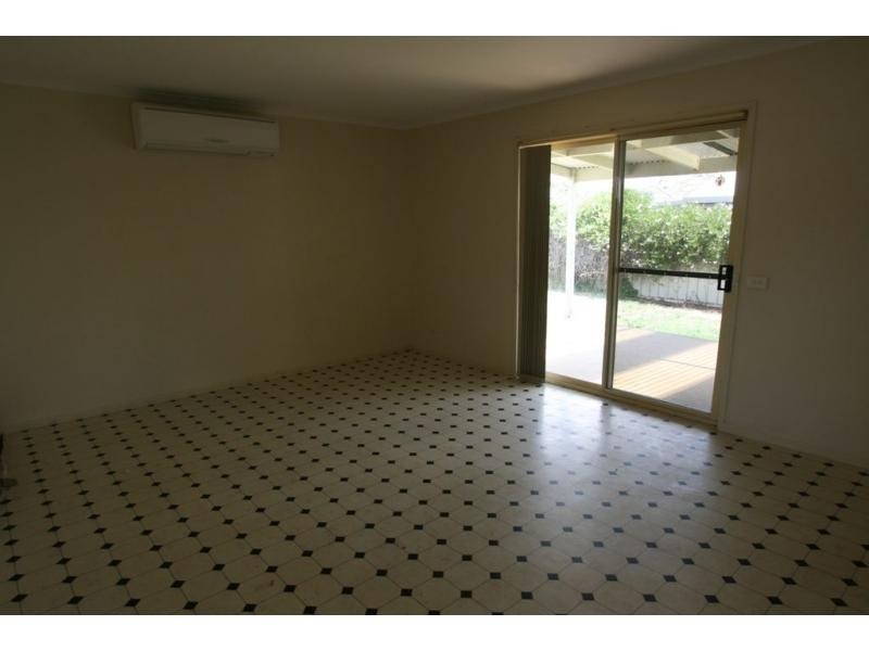 4 .Lobb Street, North Bendigo VIC 3550