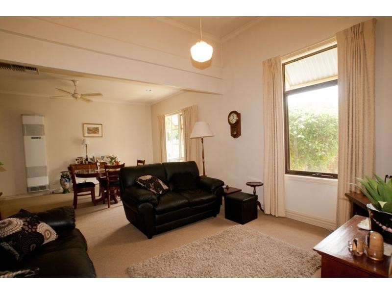 Flora Hill VIC 3550