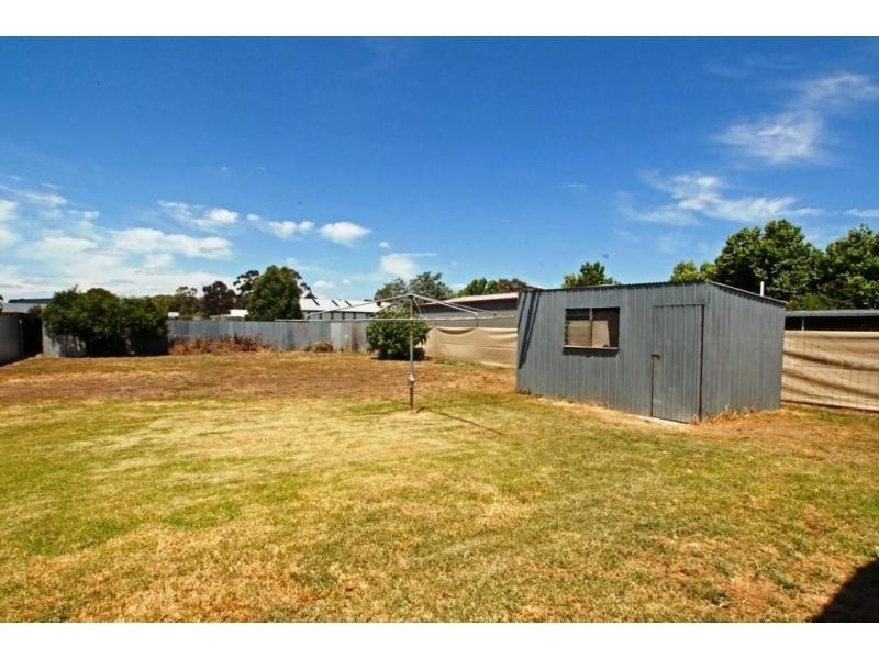 15 Howard Street, Epsom VIC 3551