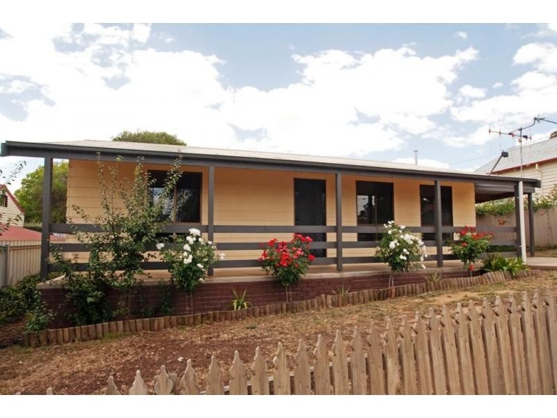 42 Quick Street, Ironbark VIC 3550