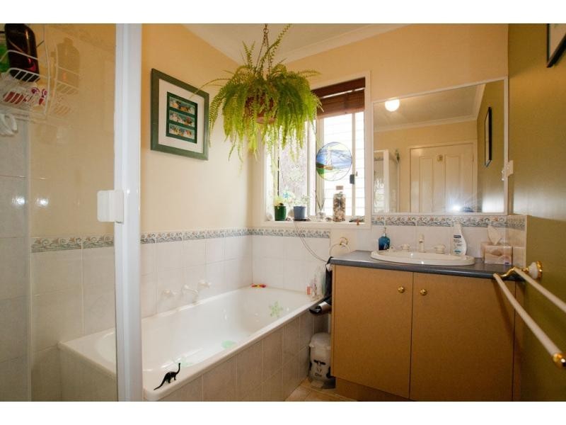 44 Quick Street, Ironbark VIC 3550