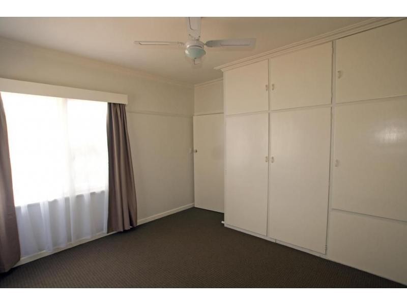 92 Somerville Street, Flora Hill VIC 3550