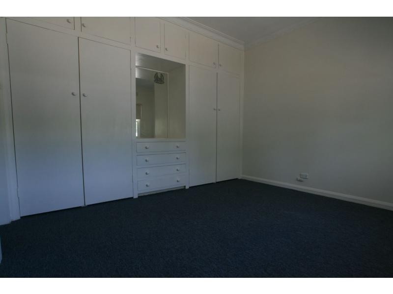 16 Woods Street, Kennington VIC 3550