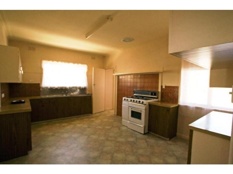 399 High Street, Golden Square VIC 3555