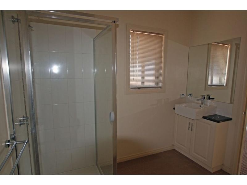 11B Gumnut Rise, Strathdale VIC 3550