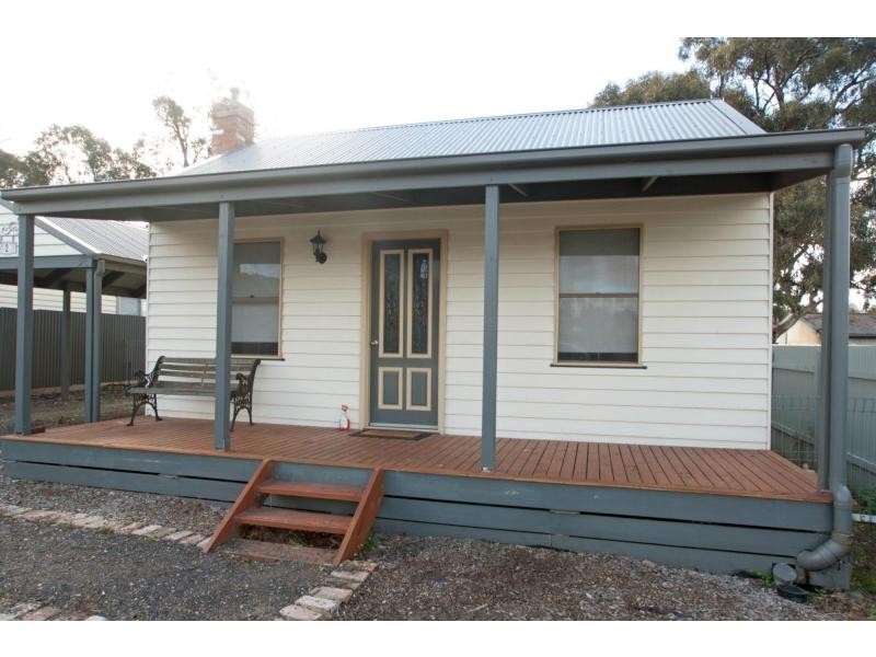 2 Darcy Street, Eaglehawk VIC 3556