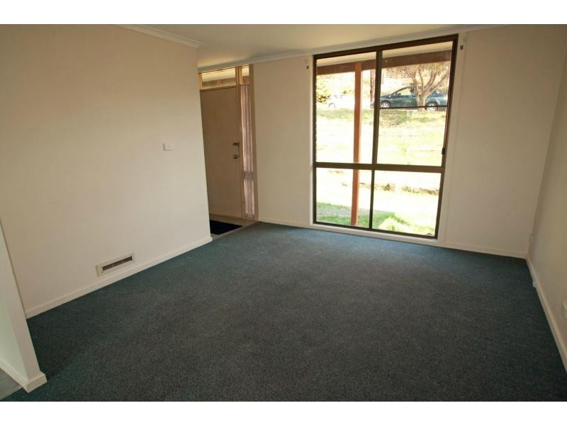 3 Hillview Street, Flora Hill VIC 3550