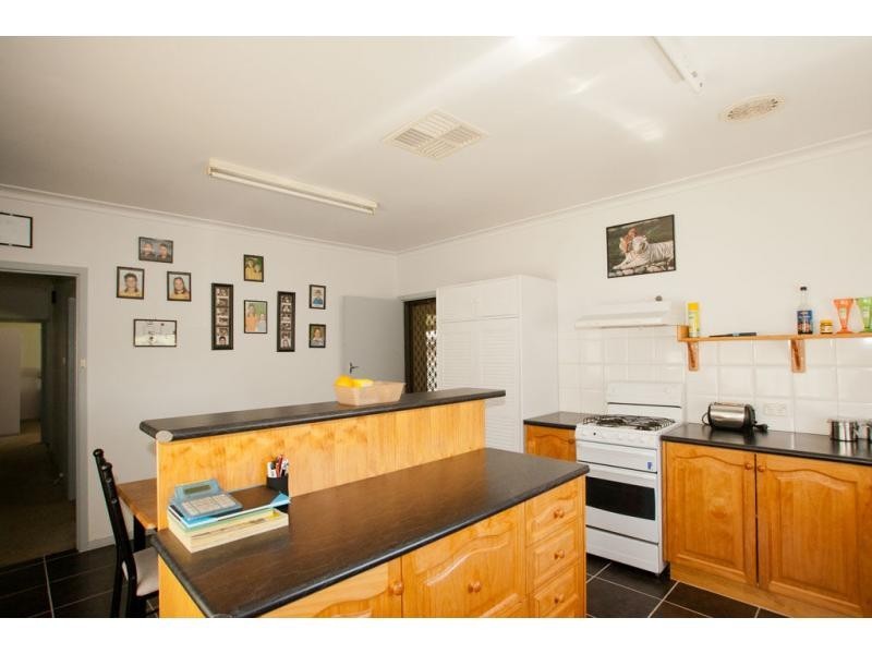 Kangaroo Flat VIC 3555