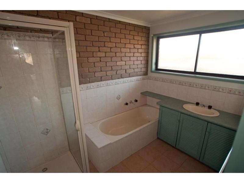 Unit 2/188 McIvor Road, Strathdale VIC 3550